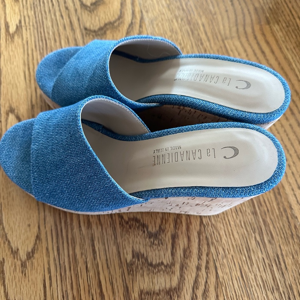 La CANADIENNE Blue Wedge Sandals